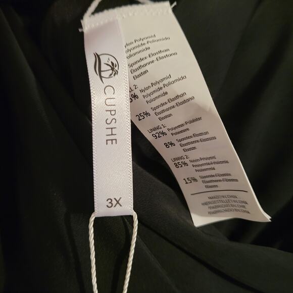 Cupshe one piece swimsuit size 3X, black, timeless, flattering, vacation, New - Picture 4 of 7